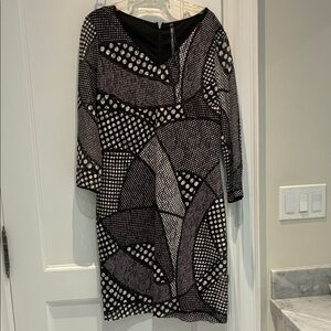 Marc New York Andrew Marc Chic Black and White Geometric Long Sleeve Dress🔆